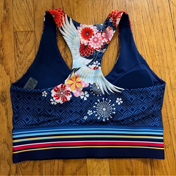 Johnny Was Pajaro V-front Sports Bra - Picture 6 of 6